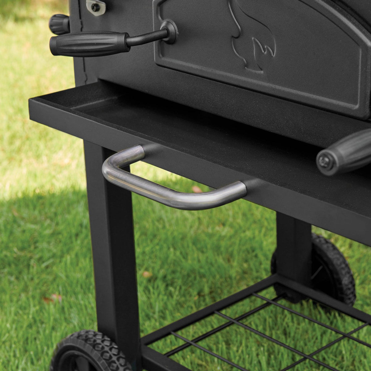Char-Griller 30 Traditional Charcoal BBQ E2197